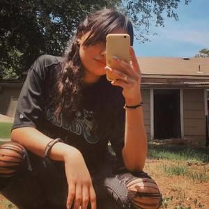 Meet your Posher, Luz